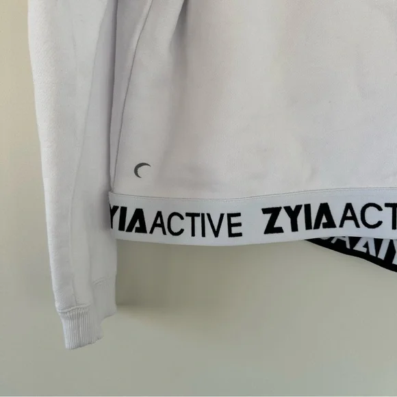 Zyia Active Pullover Hoodie Size XL - Picture 6 of 6